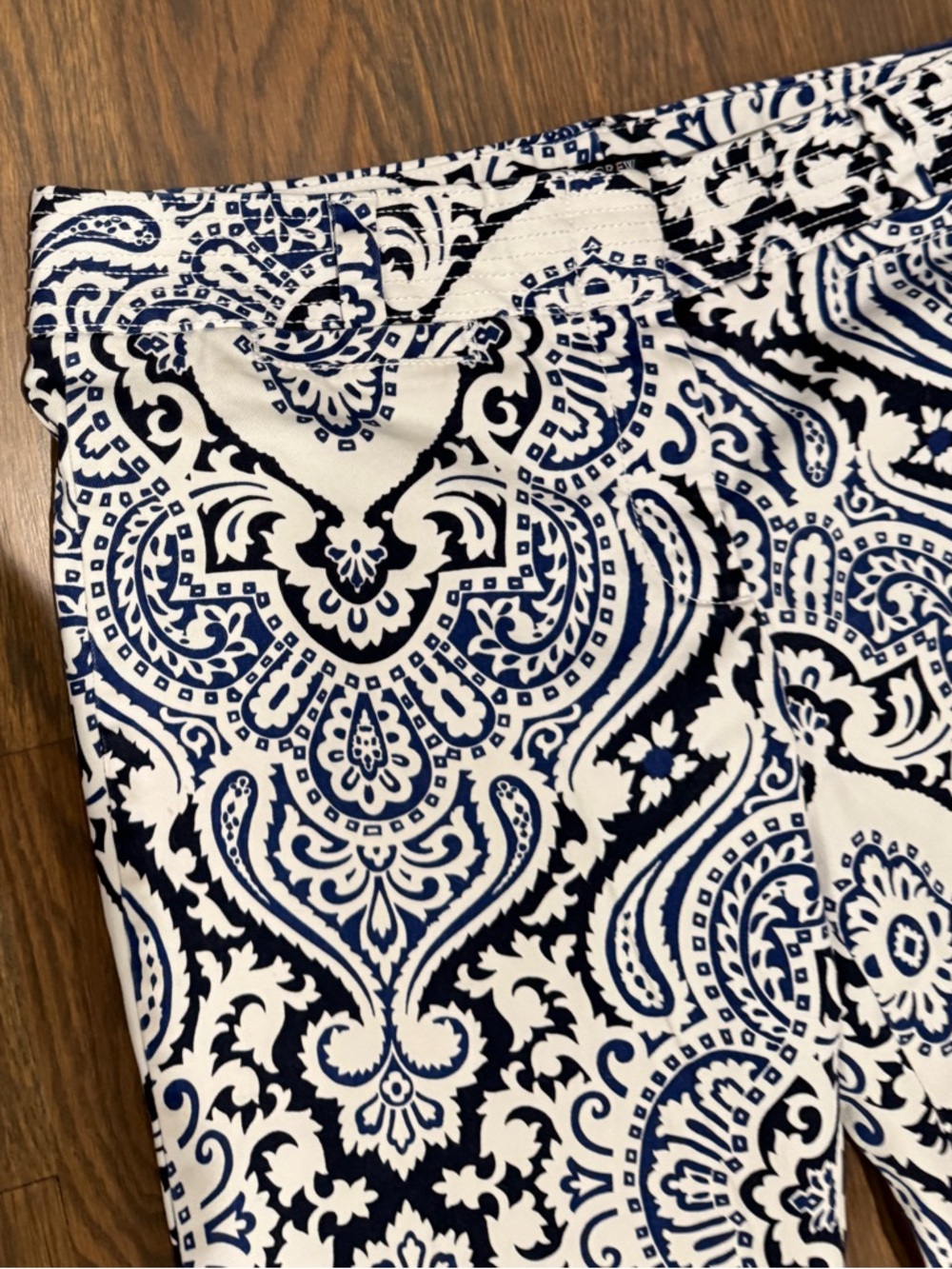 J. Crew Printed Crop Pants in blue Black & White size 8 summer - Picture 6 of 8
